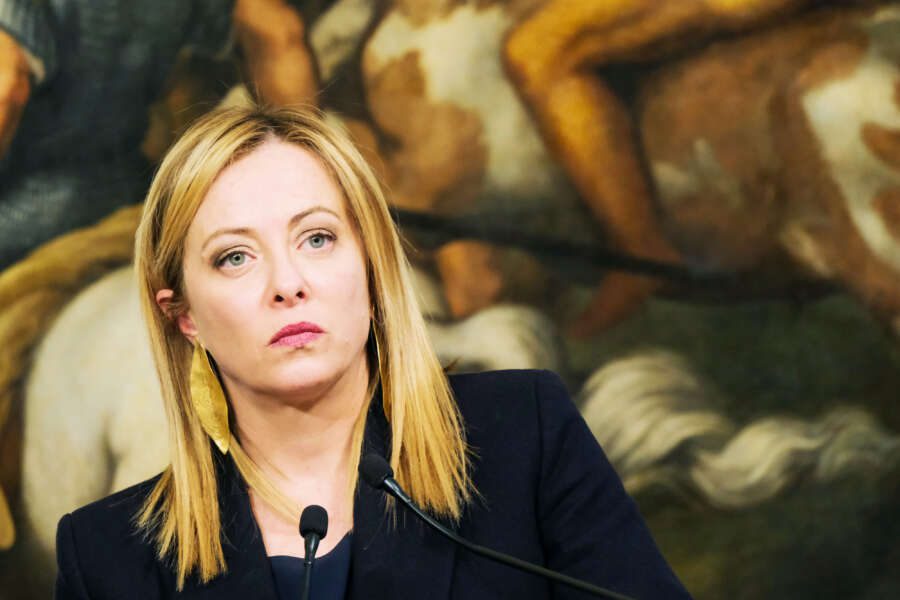 Bocciata la delega fiscale di Meloni, dopo Bankitalia tocca all’ufficio parlamentare di bilancio: “Flat tax penalizza redditi medi, mancano coperture”