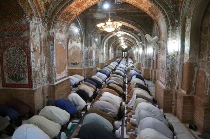 Chi sono i Sunniti e gli Sciiti: storia e differenze dei due principali rami dell’Islam