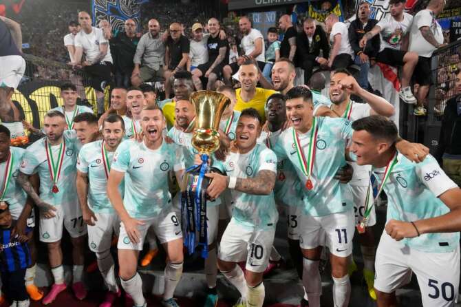 Doppio Lautaro, l’Inter batte la Fiorentina 2 a 1 e vince la Coppa Italia