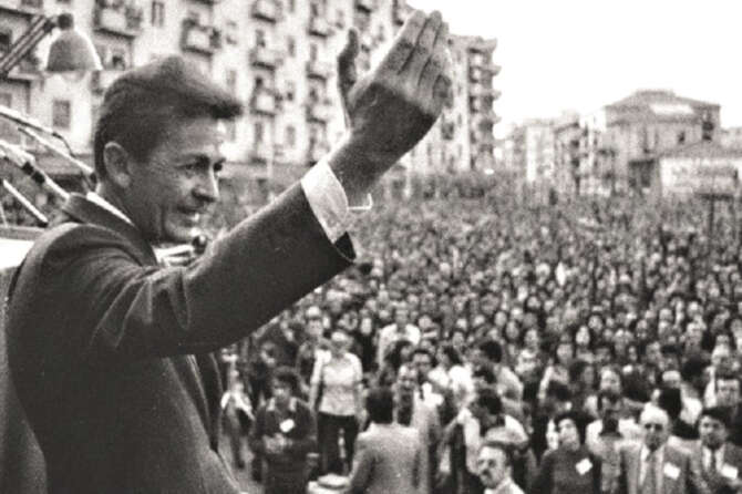 Berlinguer e quel patto con la DC che poteva cambiare tutto: ma la morte di Moro spazzò via il sogno