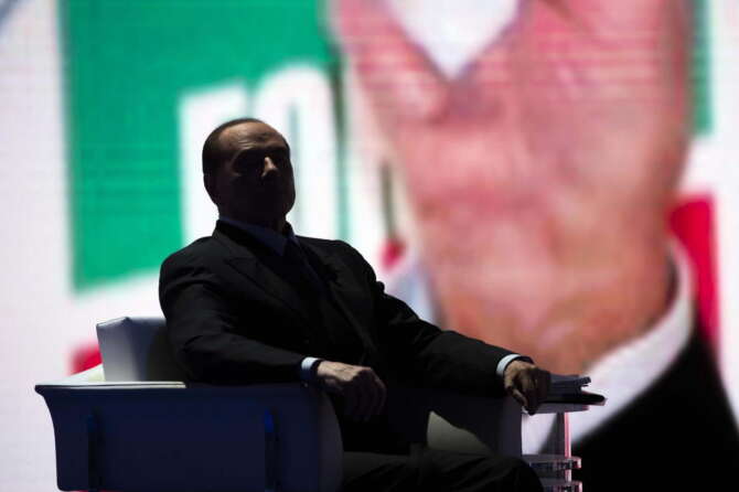 Effetto Berlusconi sui sondaggi per Forza Italia, superata la Lega: giù gli altri partiti