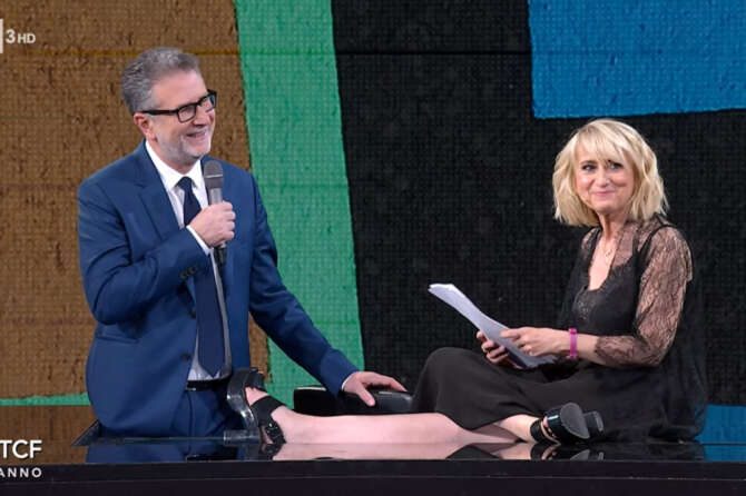 Che Tempo Che Fa, l’addio di Fazio e Littizzetto alla Rai con frecciata a Salvini: “Bello Ciao”