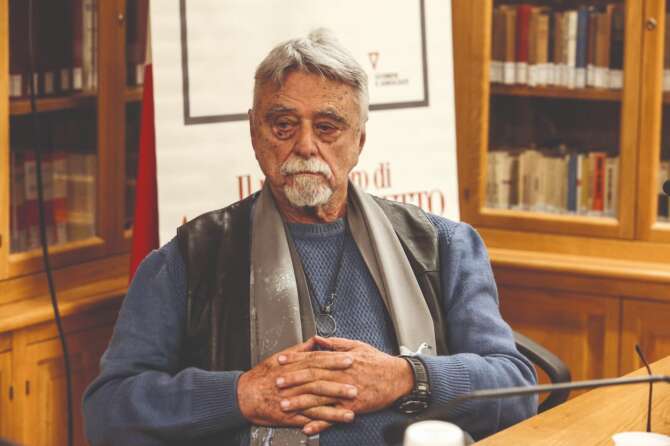 “Per l’Ucraina serve una strategia di uscita dalla guerra che non si affidi al riarmo permanente”, parla Achille Occhetto