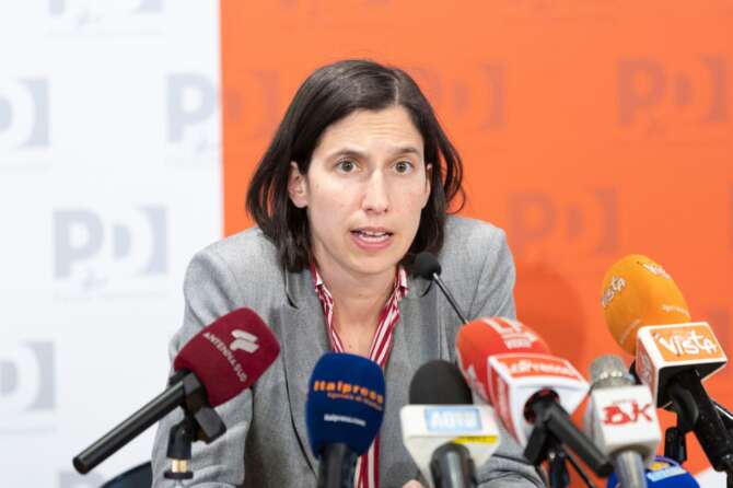 Comunali, l’analisi del voto di Schlein: “PD primo partito in quasi tutti i capoluoghi, ottimismo per ballottaggi”