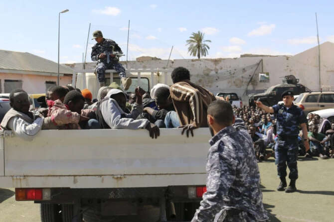 Migrante respinto in Libia in maniera irregolare: “Dargli il visto subito”, ma il governo disobbedisce…