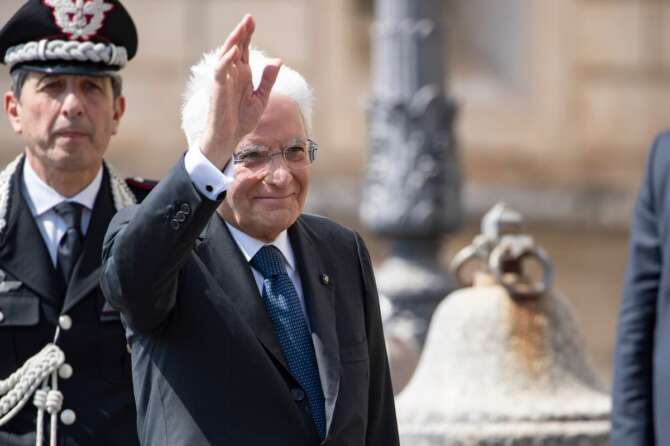 Festa della Repubblica, Mattarella: “Su libertà, uguaglianza e solidarietà si fonda lo Stato”
