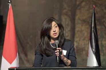 “Palestina paese aggredito, ma Ue e Italia fanno finta di niente”, intervista a Abeer Odeh