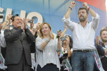 Senza Berlusconi che destra sarà? Via libera all’ala reazionaria di Meloni e Salvini