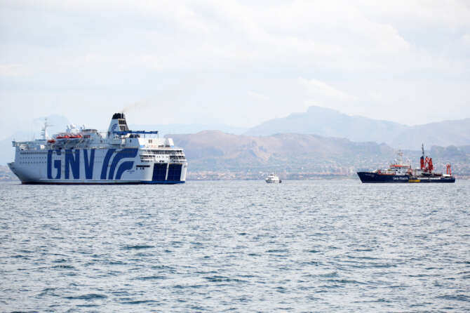 Cosa è successo sulla Galata Seaways, la nave sequestrata da dirottatori al largo di Ischia
