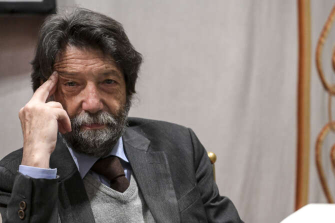 Intervista a Massimo Cacciari: “L’inchino al liberismo ha ucciso la sinistra”