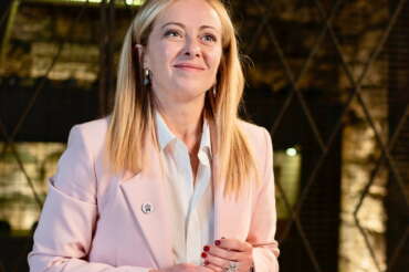 Palazzo Chigi e il parere degli influencer istituzionali sbandierato per giustificarsi