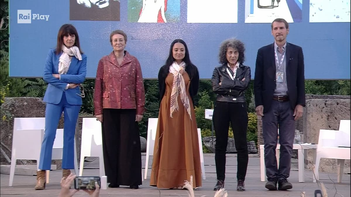 Premio Strega, annunciata la cinquina dei finalisti: 4 su 5 sono donne