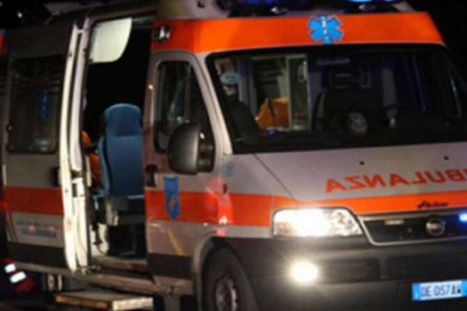 Esplosione sventra una palazzina, feriti e una persona sotto le macerie a Soldano