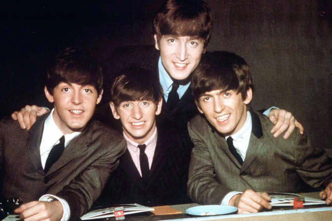 L’ultima canzone dei Beatles con John Lennon: “Now and Then” uscirà grazie all’intelligenza artificiale