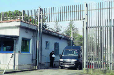 Trattamenti disumani nel carcere di Rimini: parola di giudice