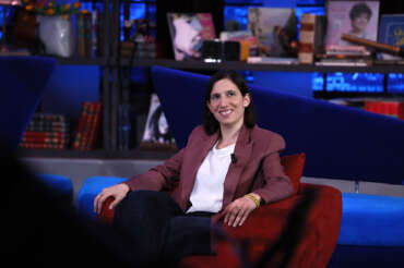 Schlein fermi la barbarie contro i migranti: smontiamo la teoria dell’invasione