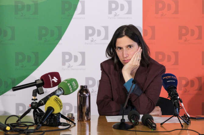 Perché gli aiuti fraterni a Elly Schlein sono sospetti…