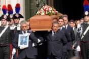 L’omelia dell’arcivescovo di Milano Delpini per i funerali di Berlusconi: “Desiderio di vita, amore e gioia: ecco chi era Silvio”
