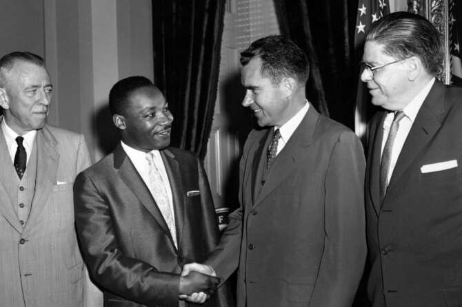 La Corte Suprema cancella Kennedy: via le leggi anti razziste che proteggevano i neri e gli ispanici