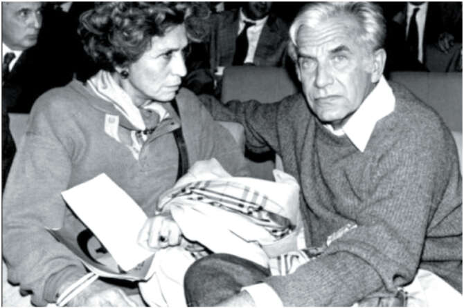 Lavorare al vecchio manifesto, un romanzo di formazione