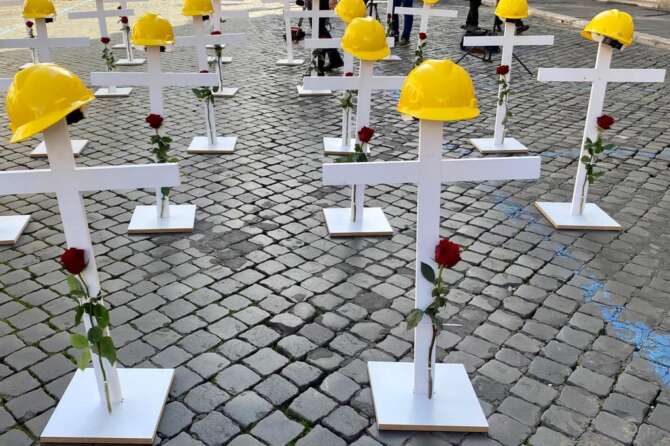 Ragazzi morti per un pugno di euro: la strage del lavoro minorile in Italia