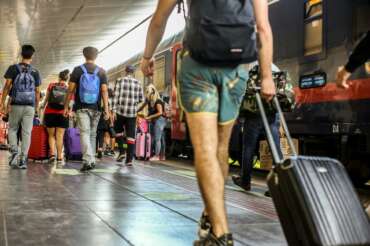 Inflazione galoppante, rovinati appetito e vacanze agli italiani: l’ultimo sondaggio Quorum/Youtrend