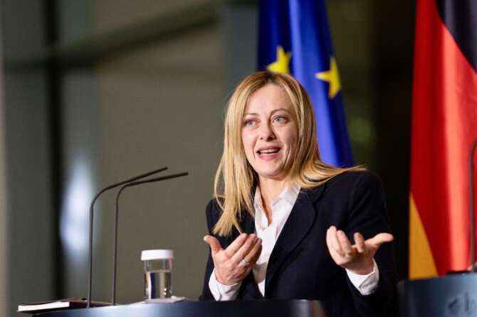 Meloni attacca la Cassazione nel silenzio di Anm e sinistra