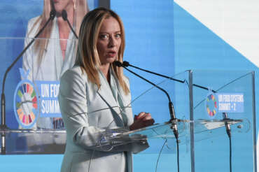 Perché il tonfo di Vox affonda il piano europeo della Meloni: Giorgia la grande sconfitta delle elezioni di Spagna