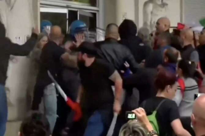 Assalto alla Cgil di No Vax ed estrema destra, 11 condanne in Appello per le devastazioni