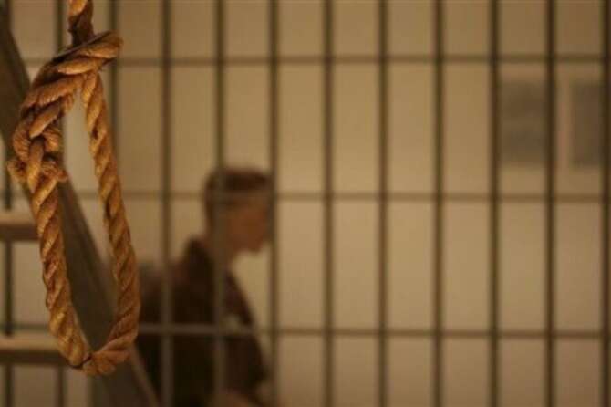 In Iran 387 esecuzioni in sei mesi, ma il regime ne rende note solo 43