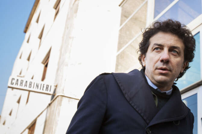 26-11-2022 Milano, Italia – Cronaca – Via Fosse Ardeatine 4, Marco Cappato si autodenuncia presso stazione carabinieri dopo aver accompagnato in Svizzera un malato per il suicidio assistito 
Nella foto: Marco Cappato

November 26, 2022 Milan Italy – News – 
Via Fosse Ardeatine 4, Marco Cappato reports himself at the carabinieri station after having accompanied a patient to Switzerland for assisted suicide