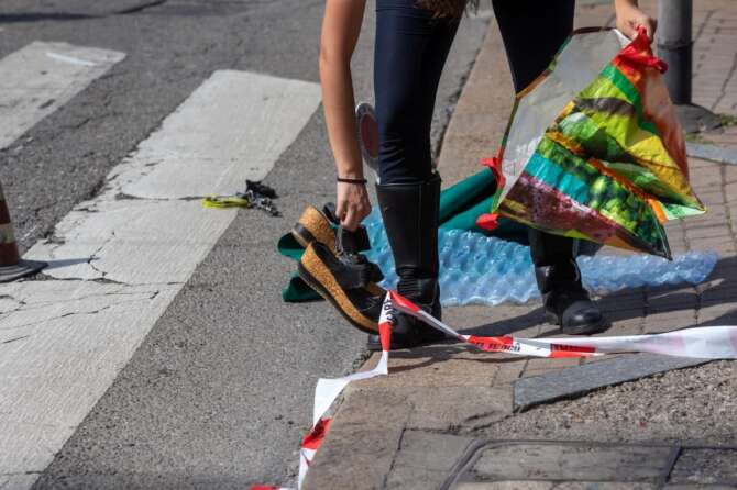 FOTO DI REPERTORIO Foto Stefano Porta/LaPresse 22-06-2023 Milano, Italia – Cronaca – Ciclista investita da una betoniera in Piazza Durante angolo Via Predabissi June 22, 2023 Milan, Italy – News – Cyclist hit a cement mixer in Piazza Durante at the corner with Via Predabissi