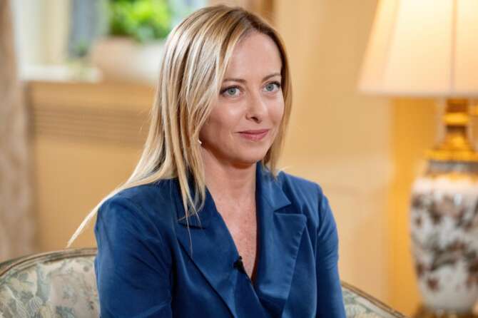 “L’ineluttabilità dell’uguaglianza”: la sopraffazione a danno dei deboli di Giorgia Meloni