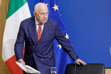 L’inciucio: il patto tra Governo e magistrati