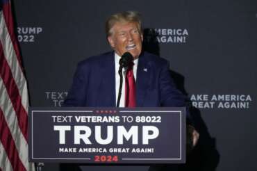 “Scegliere Trump vorrebbe dire scegliere l’addio alla democrazia”, parla Alexander Stille