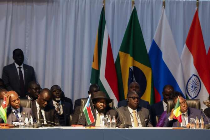 Altro che “Super Nato”: i BRICS si allargano, entrano altri sei Paesi tra cui Arabia e Iran