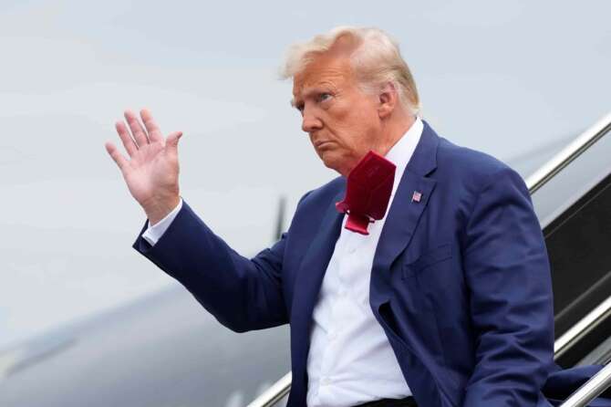 Donald Trump arrivato in Tribunale a Washington