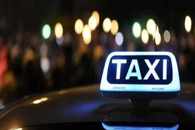 Salvini e i taxi gratis per chi beve in discoteca, l’ultima trovata del ministro: così “premia” chi si ubriaca (con soldi pubblici)