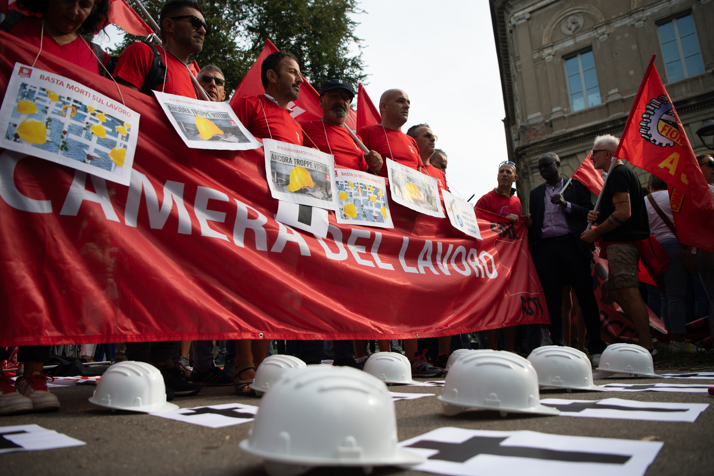 Morti sul lavoro, è strage: in 24 ore 8 vittime di incidenti