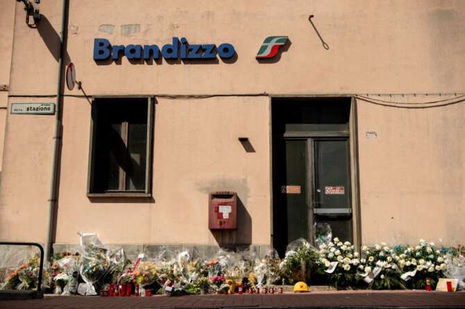 Video prima della strage di Brandizzo, “Se dico treno spostatevi”
