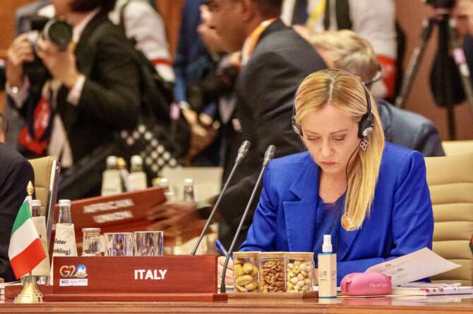 Ultimatum UE a Meloni: “Firma il Mes!”