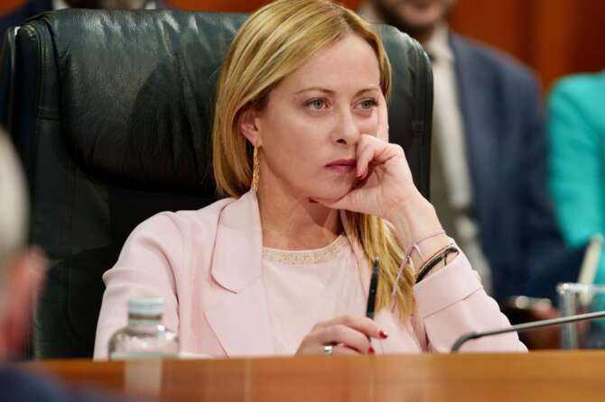 Cosa prevede il Dl energia: solo due spiccioli contro il caro benzina