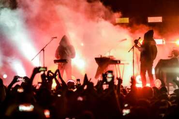 Liberato torna a casa: i live a Piazza del Plebiscito e al carcere di Poggioreale a Napoli