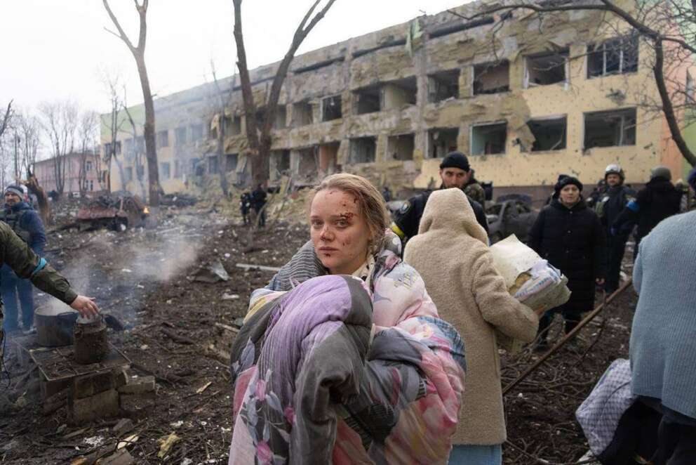 Bombardamento-ospedale-pediatrico-di-Mariupol-in-Ucraina