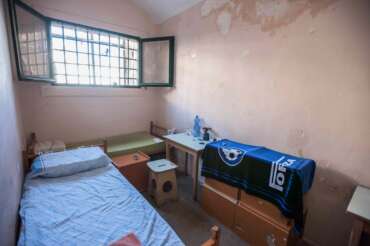 Detenuto si toglie la vita impiccandosi nel carcere di Sassari