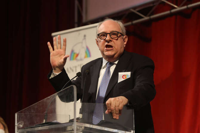 “L’Europa fa i piani, ma l’Africa vuole essere padrona del proprio destino”, parla Mario Giro