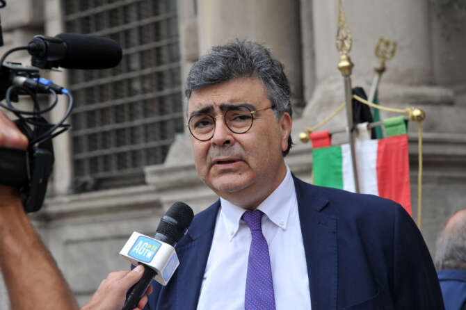 “Ecco come mandare a casa la destra”, la ricetta di Emanuele Fiano