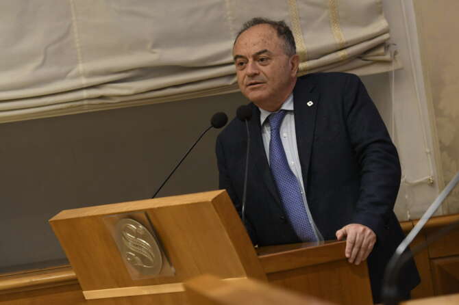 Chi è Nicola Gratteri, la nomina a procuratore di Napoli tra le polemiche