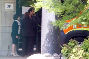 Insegnante picchiata da due genitori in una scuola di Fuorigrotta