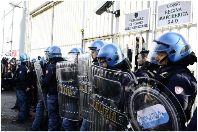 “Esercito in carcere? Assurdo”: la rivolta a Le Vallette e gli istituti-lazzaretto d’Italia